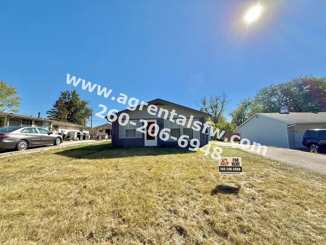 Primary Photo - 3 Bedroom House
