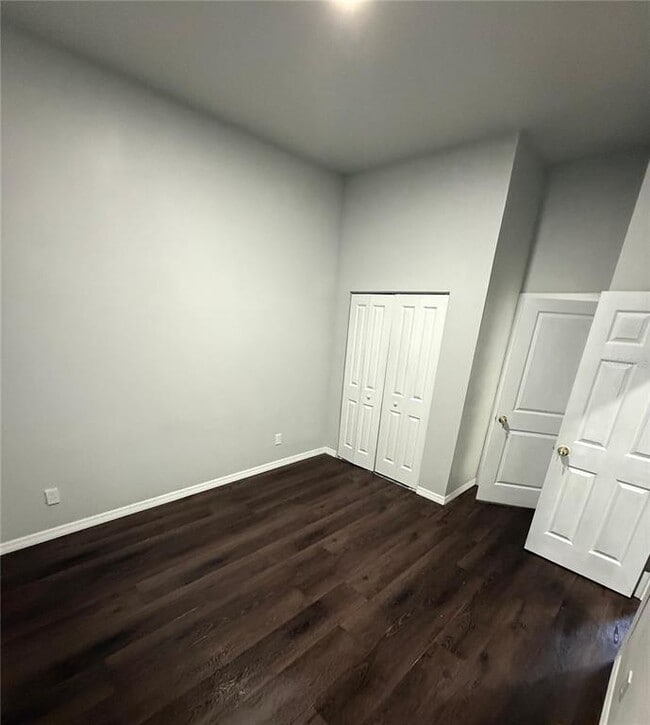 Building Photo - 1532 Reade Cir