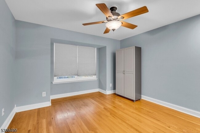 Building Photo - 7 Leahy Ct