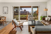 Building Photo - 12933 Caminito Del Canto