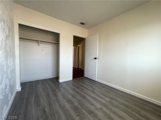 Building Photo - 3904 Blackford Pl