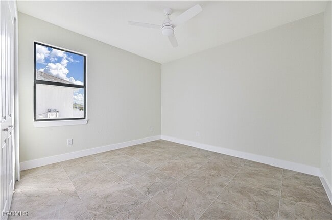 Building Photo - 1638 NW 36th Pl