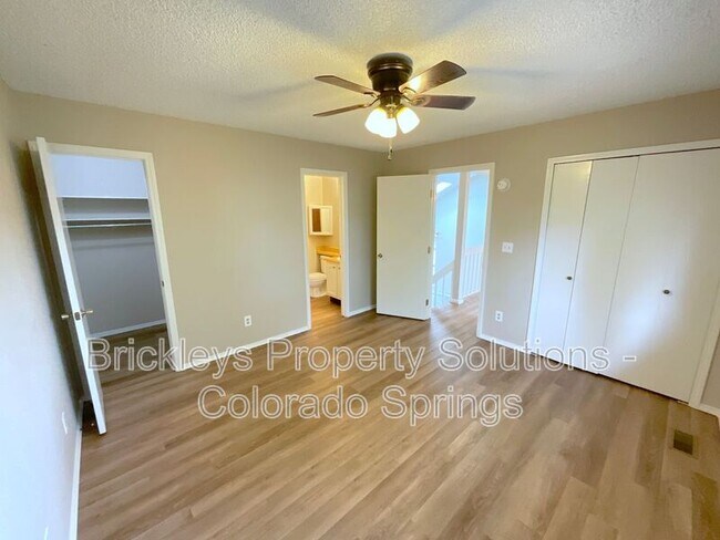 Building Photo - 8214 Steadman Dr