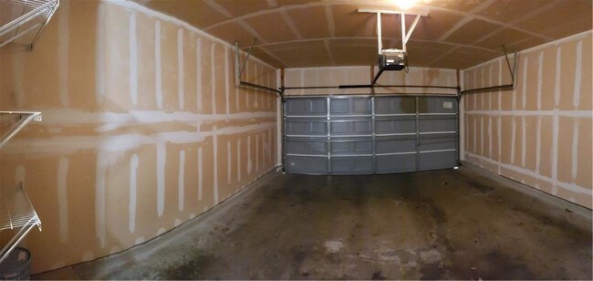 Building Photo - 1900 Scofield Ridge Pkwy