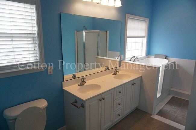 Building Photo - 7511 Promontory Ct