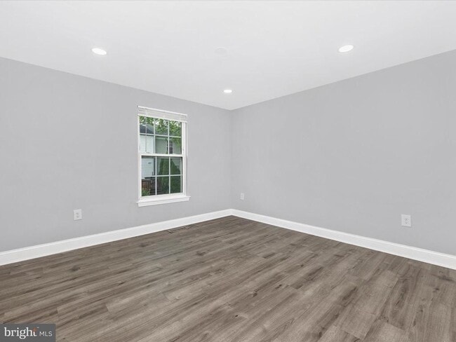 Building Photo - 13114 Thackery Pl