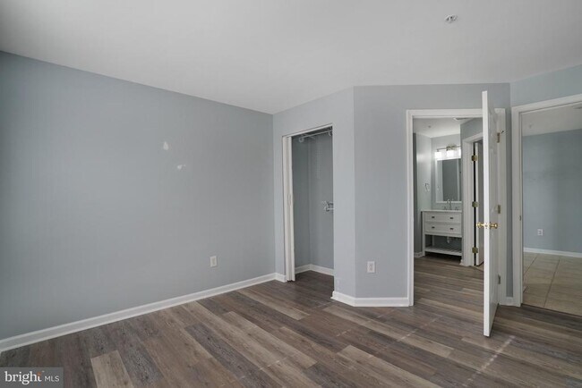 Building Photo - 7518 Snowpea Ct