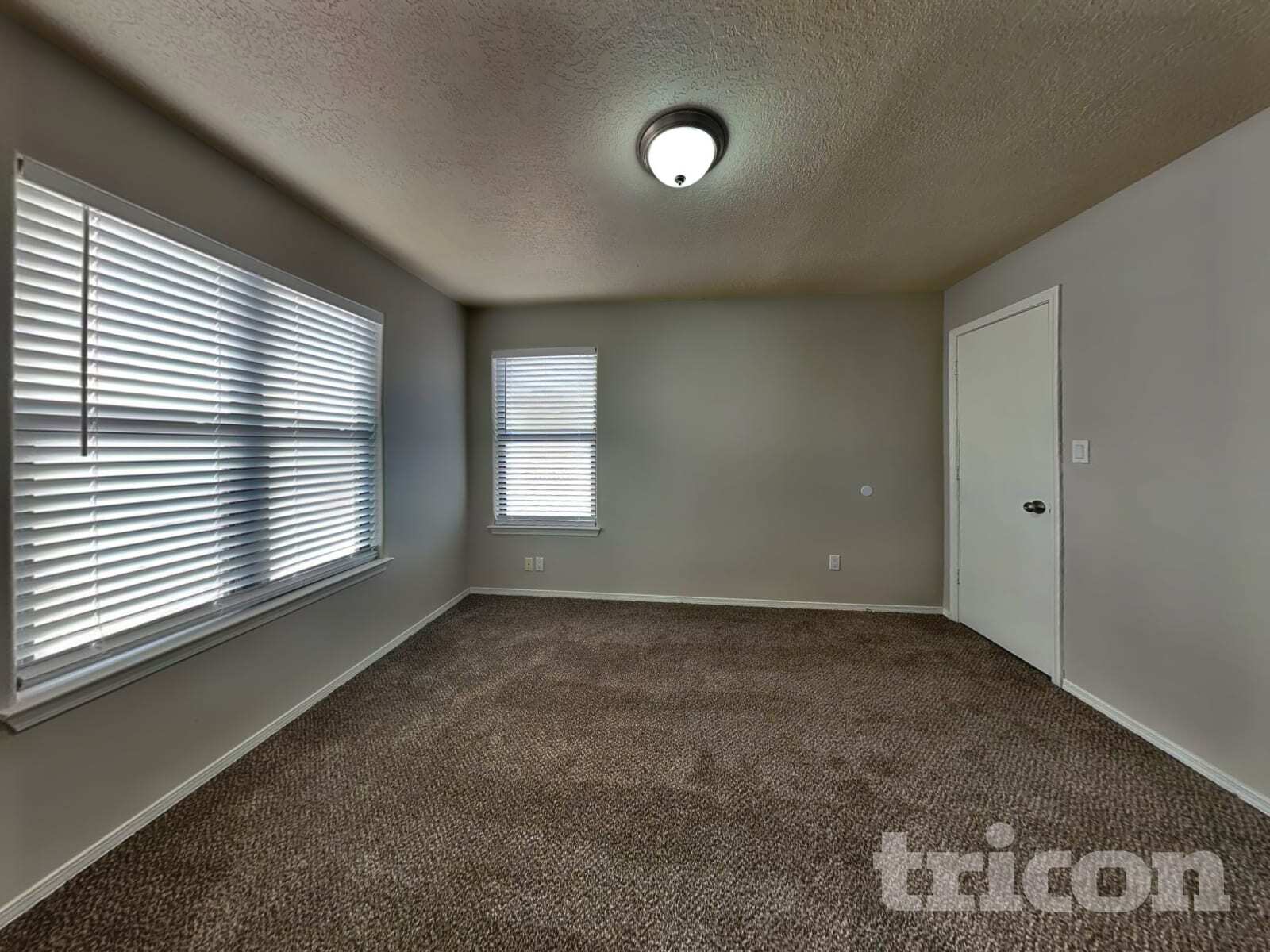 Building Photo - 6401 Prairie Sage Dr NW