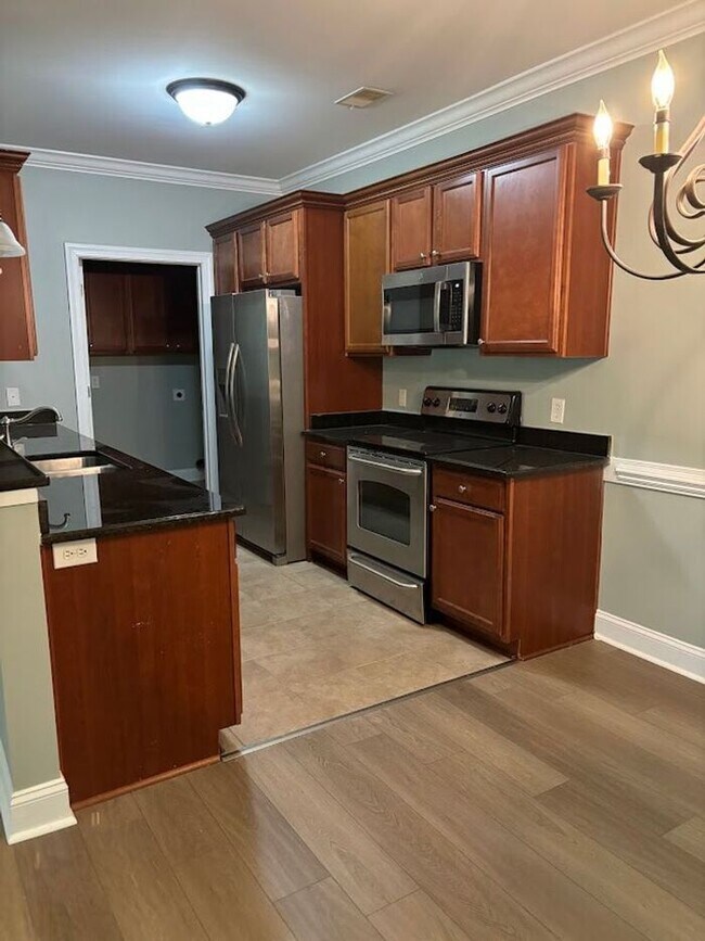 Building Photo - 89 Gallery Dr