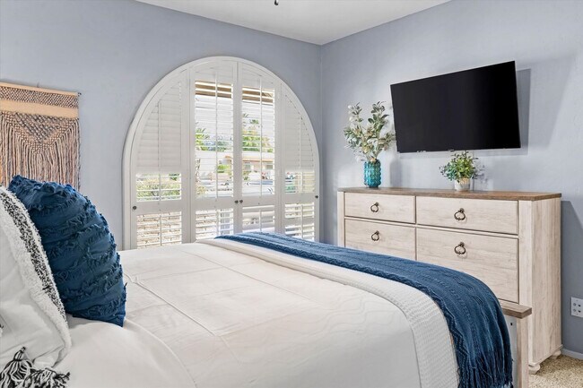 Building Photo - 14836 N Moon Valley Dr