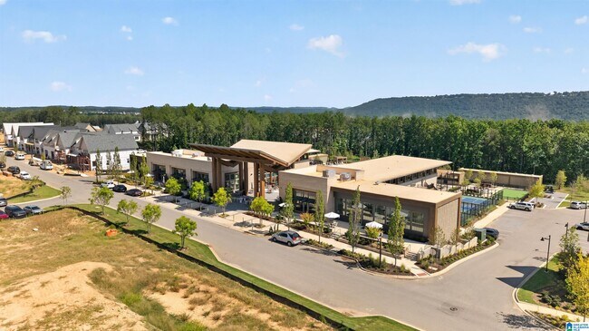 Building Photo - 4764 Silas Ave