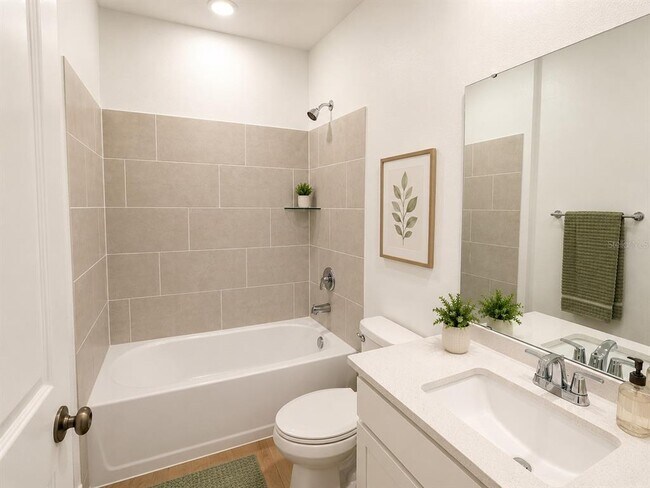 Building Photo - 5533 Guava Ct