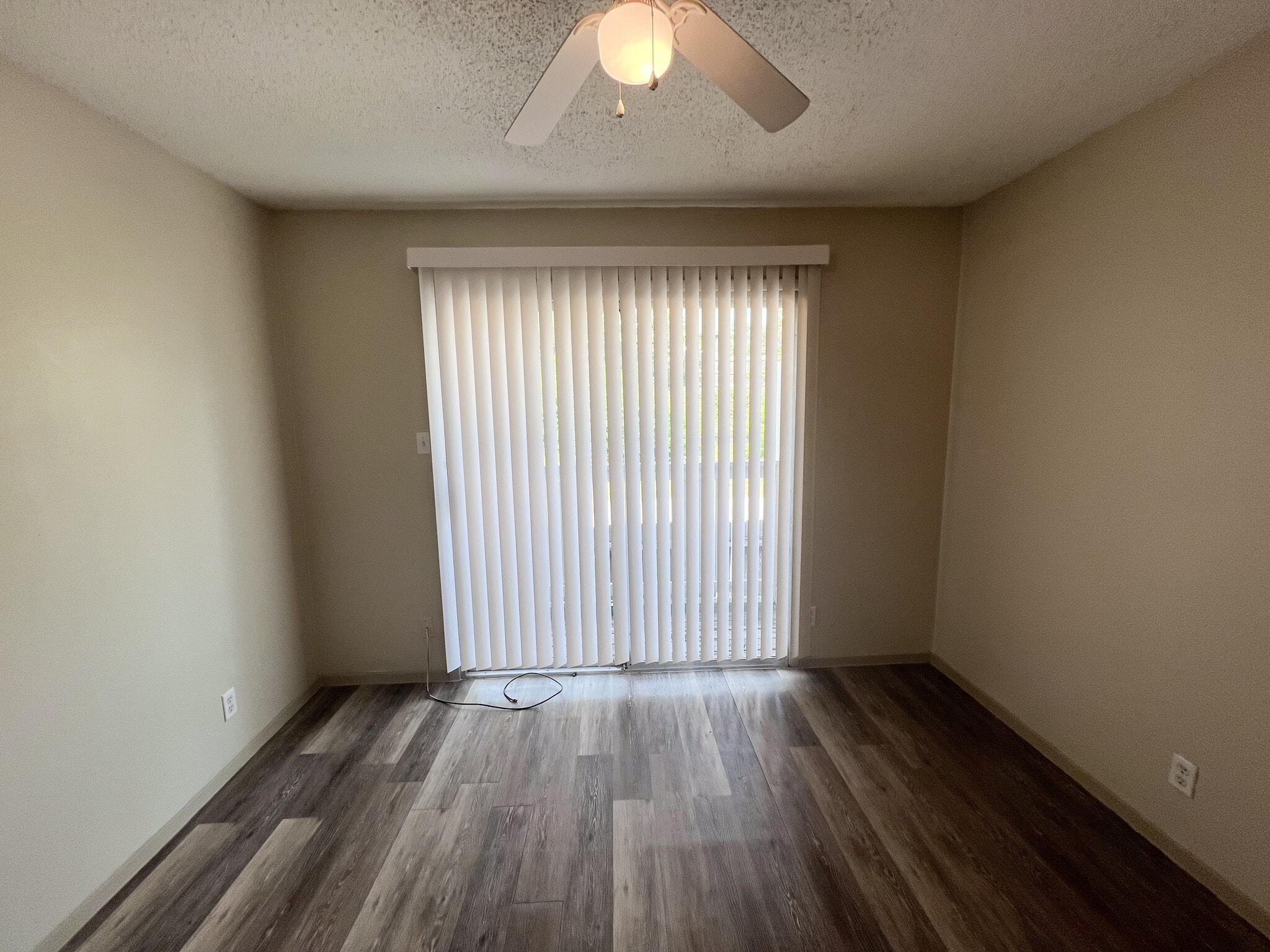 Building Photo - 7206 Creekside Dr