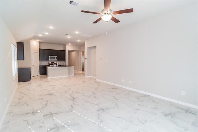 Building Photo - 8918 Hartford River Ln