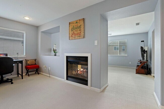 Building Photo - 1342 Windsong Dr