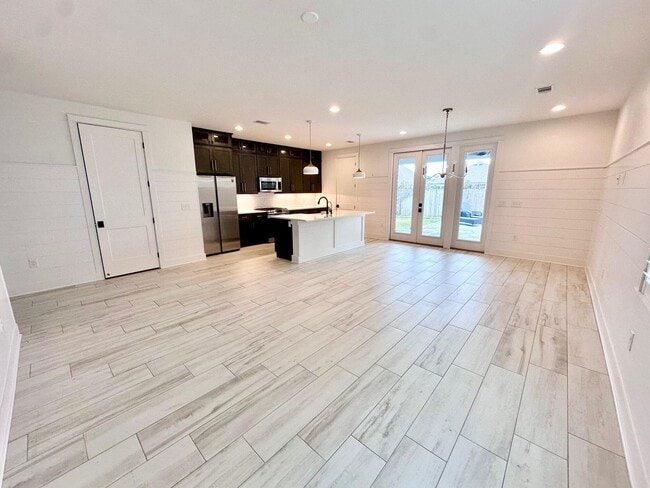 Building Photo - 94 Woodshire Dr