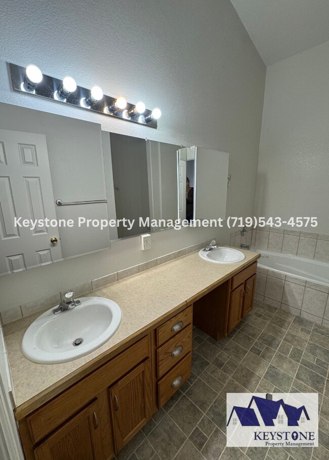 Building Photo - Spacious Pueblo West Duplex 3 Bed/3 Bathroom Unit with 2 Car Garage  $1995/$1995