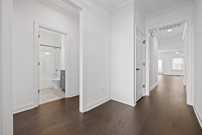 Building Photo - 7183 Tailgate Lp