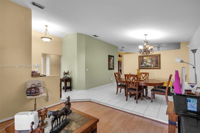 Building Photo - 7562 W 32nd Ct