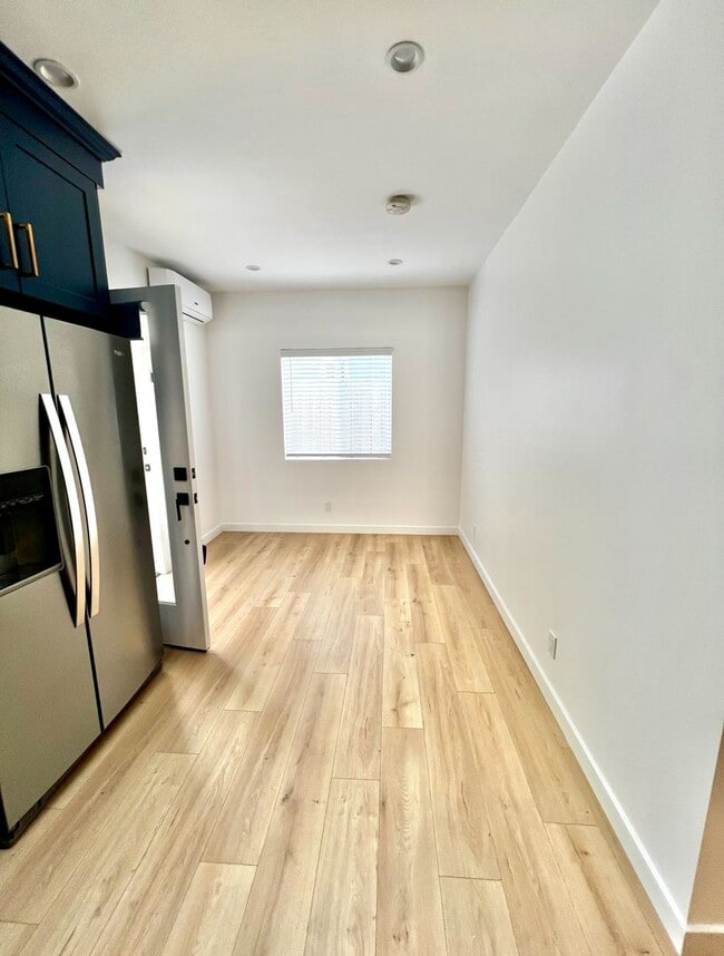 Building Photo - 4232 Verdugo Rd