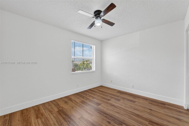 Building Photo - 16889 SW 1st Manor