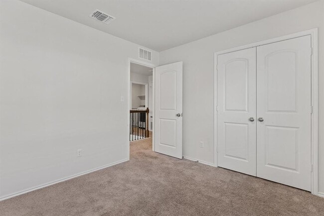 Building Photo - 905 Duskywing Wy