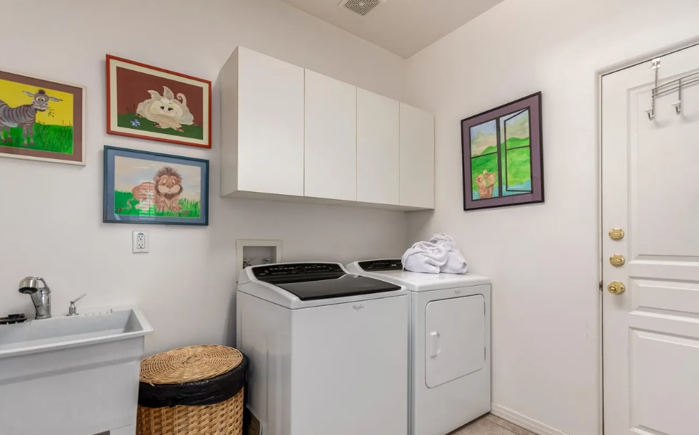 Building Photo - 8324 E Cactus Wren Rd
