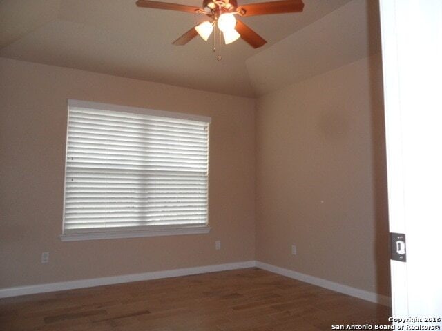 Building Photo - 606 Mockingbird Cove