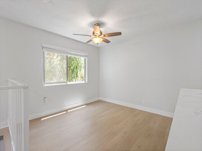 Building Photo - 1822 Spreckels Ln