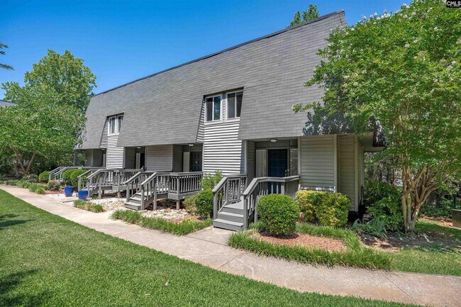 Building Photo - 301 Harbor Heights Dr