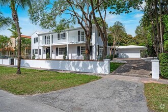 Building Photo - 1457 Certosa Ave