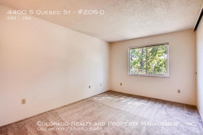 Building Photo - Cozy 2 Bedroom Condo In Denver Available NOW