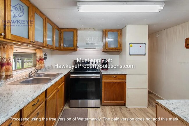 Building Photo - 2412 Summer Hollow Dr
