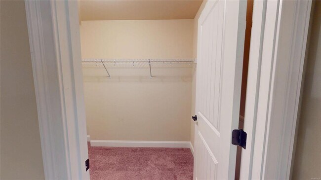 Building Photo - 170 S Charleson Crossing