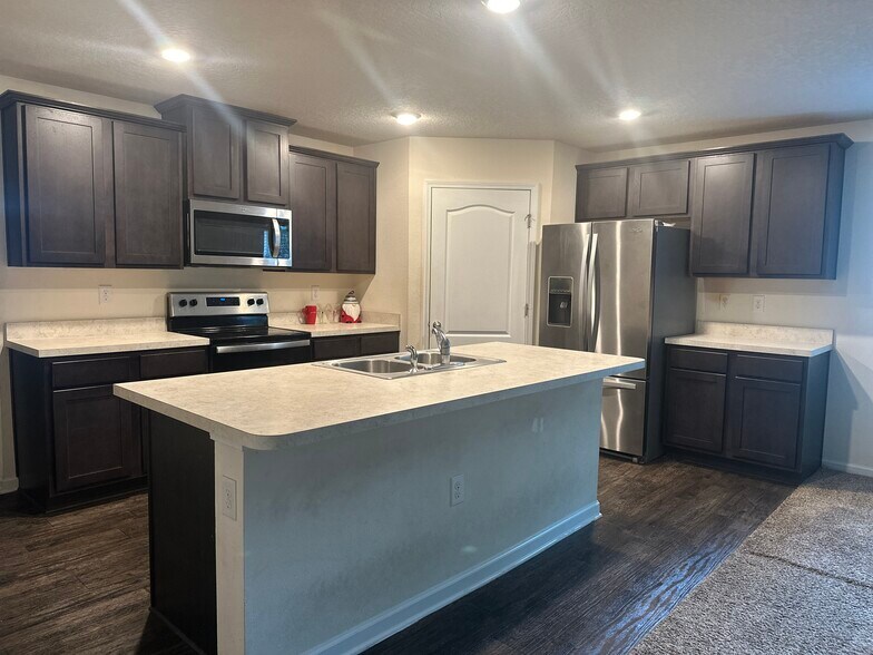 Building Photo - 3359 Garden Brook Rd