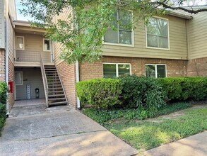 Building Photo - 5005 Georgi Ln