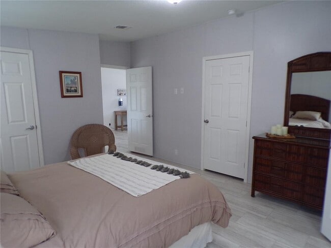 Building Photo - 721 Marlin Dr