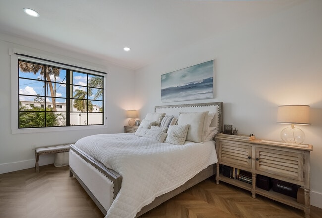 Master Bedroom - 3224 S East Ave
