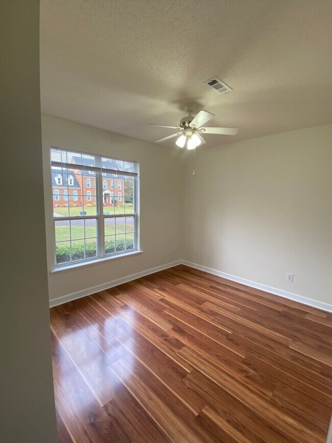 Building Photo - 4 Bed 3 Bath House in Beautiful Stratford Neighborhood in Evans!