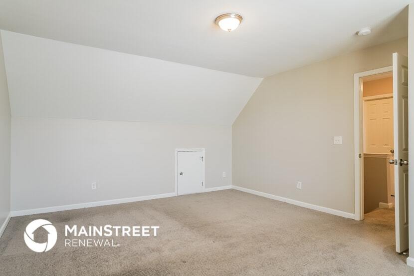 Building Photo - 5436 Advantis Dr