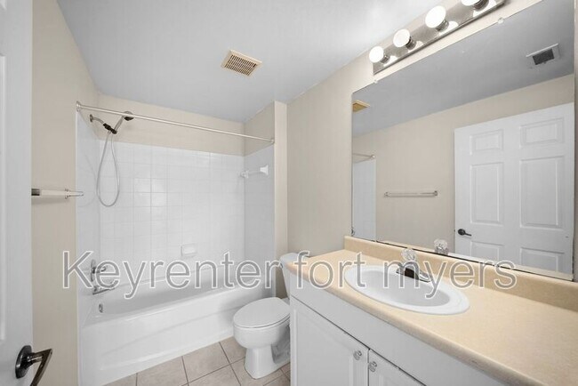 Building Photo - 11400 Ocean Walk Dr