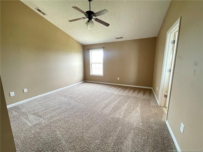 Building Photo - 8240 Frenchorn Ln