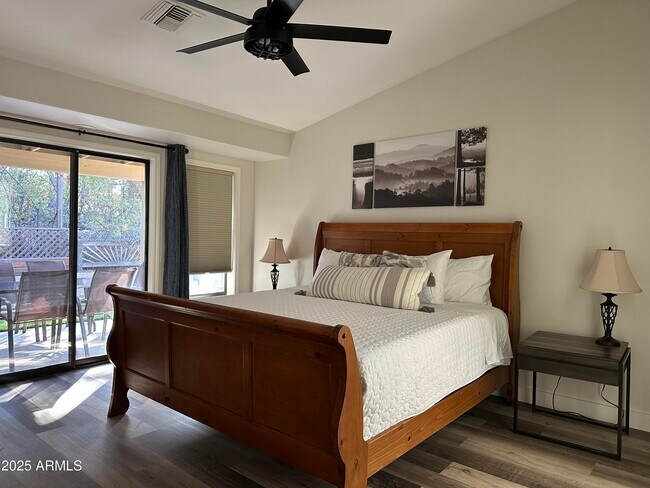 Building Photo - 304 N Mogollon Trail