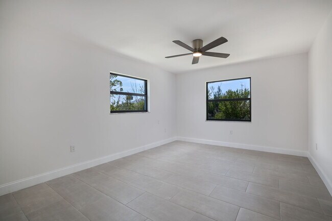 Building Photo - 9436 Sage Ct