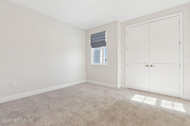 Building Photo - 401 Marquesa Cir