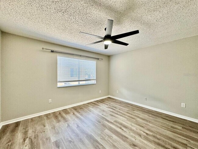 Building Photo - 10823 Brickside Ct