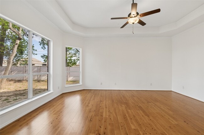 Building Photo - 4807 Wellington Way