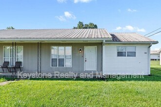 Building Photo - 0 306 Thompsonville Ln