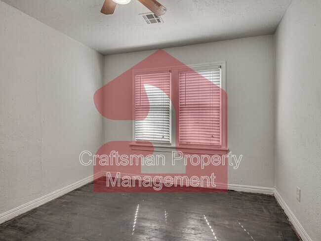 Building Photo - 3132 NW 28th St