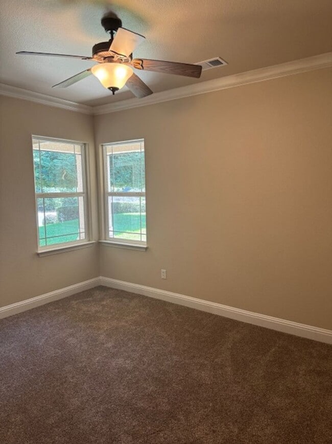 Building Photo - Enterprise Neighborhood 3 Bedroom Home with bonus room and 3 car garage- Landscaping Included!